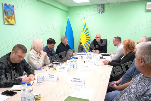 «Діалог влади та бізнесу»: підприємці і можновладці Донеччини борються з викликами війни