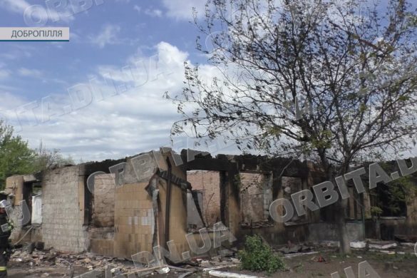 Знову під ворожим ударом: ворог атакував дронами Добропілля