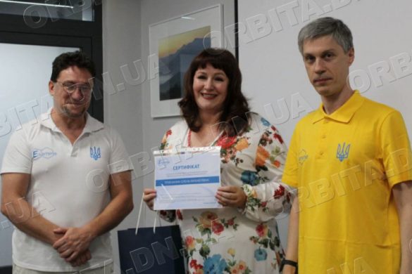 Грант для кращих: покровчанка Олена Трубчаніна - переможниця конкурсу вчителів хімії