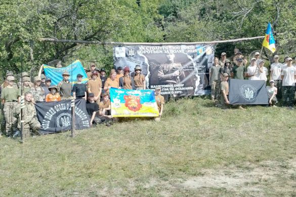 Загартовували характер: покровські школярі долучились до патріотичного табору