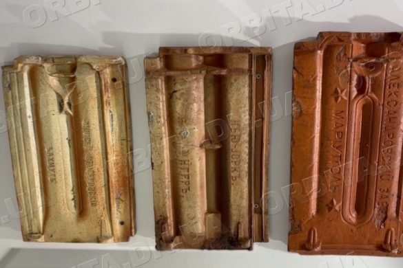 Історія у кожному шматочку: покровчанка Наталія Майорова зібрала колекцію черепиці