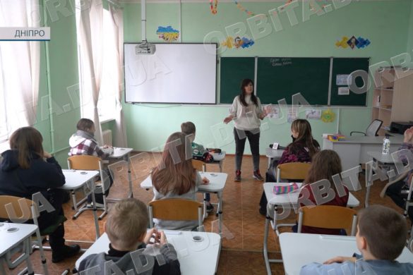 «Ні» насильству: психологиня вчила покровських школярів протистояти булінгу