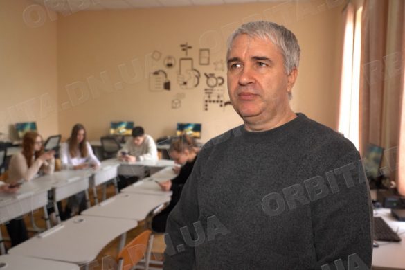 Безпека в один клік: покровські школярі та педагоги опановують кібергігієну