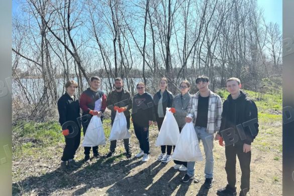 Чисте довкілля без кордонів: покровська молодь організувала прибирання у Дніпрі