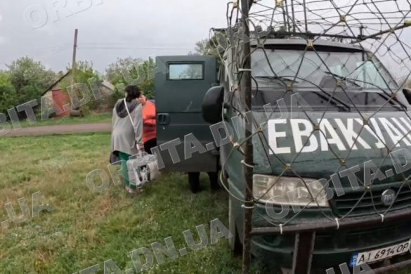 Під прицілом дронів: капелани продовжують евакуацію людей з прифронтових сіл