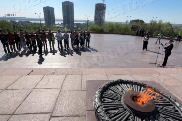 Пам’ятаємо минуле – боремось за майбутнє: покровчани вшанували жертв Другої світової війни