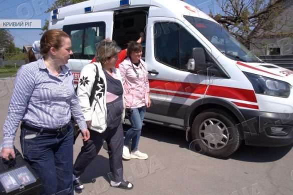 Поруч із пацієнтами: як працює виїзна бригада Покровської КЛІЛ у Кривому Розі