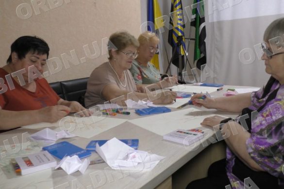 Велика добропільська родина: у Дніпрі для переселенців влаштували свято єднання та творчості