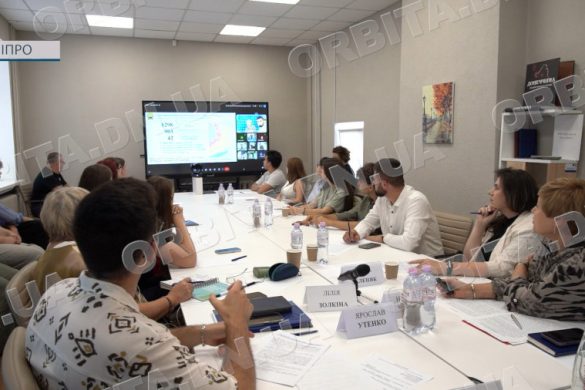Від знань до рішень: навчання для молодіжного конгресу Донеччини