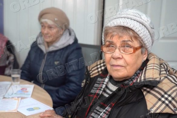 Турбота про старших: покровчанам 90+ виплатять по 2 тисячі гривень