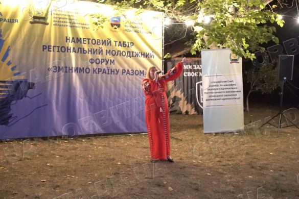 Голос рідного краю: співачка з Мирнограда повертає Донеччину піснею