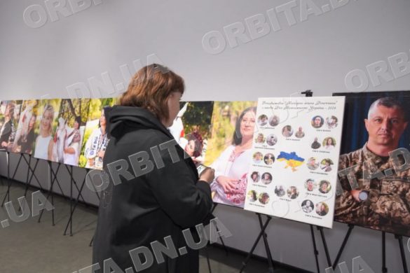 Не лише зброя: про війну на Донеччині розповідають через творчість